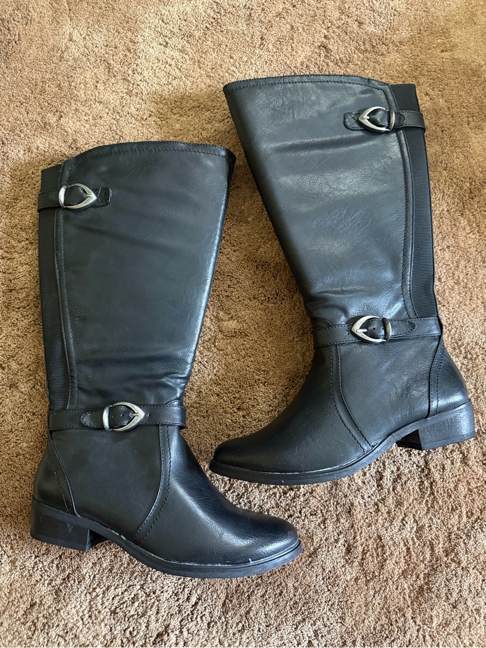 NEW BareTraps Wide Women’s Boots